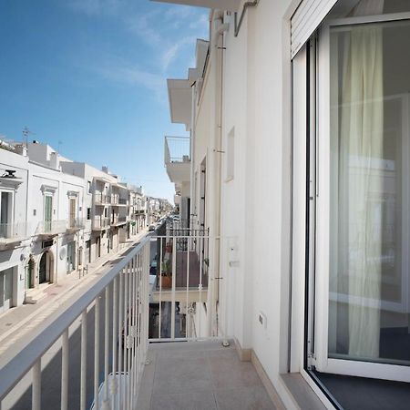 Wepuglia - Dimore Sarnelli โปลีญาโนอามาเร ภายนอก รูปภาพ